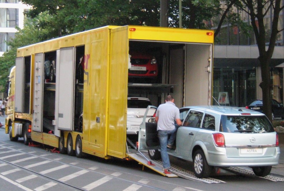Auto Transporter