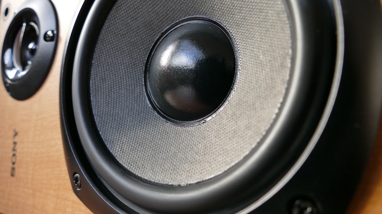 music speaker stereo